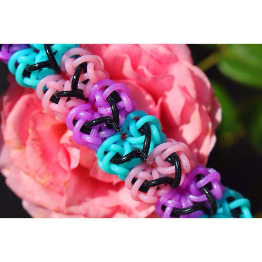 Heart store loom bracelet