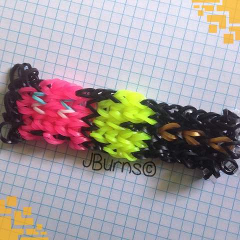 Rainbow Loom Golden Snitch (Harry Potter) Charm - How to make with loom  bands 